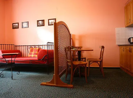 Hattrick Guest house 3*