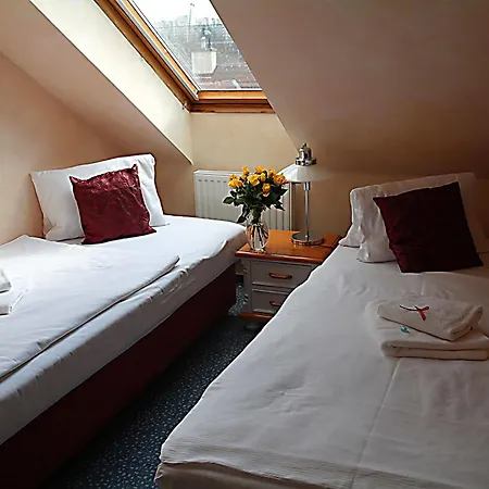 Guest house Hattrick 3*