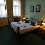 Guest house Hattrick